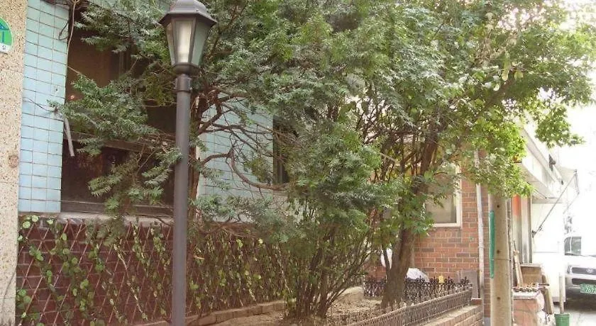 סיאול Goodstay Saewha Hostel